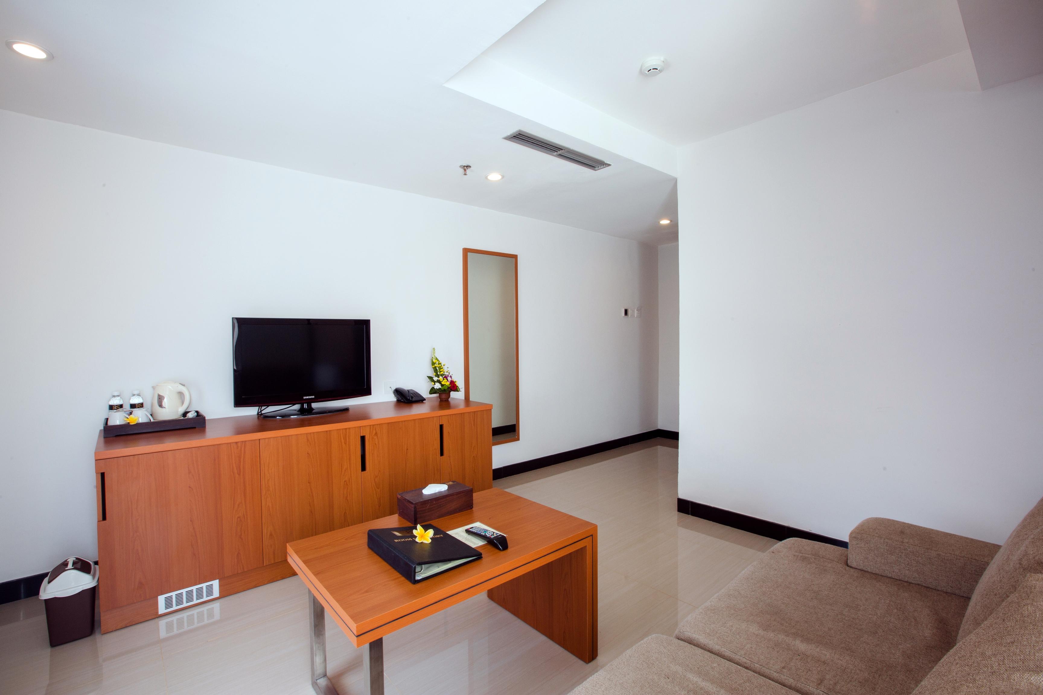Royal Regantris Kuta Hotel Kuta  Ngoại thất bức ảnh