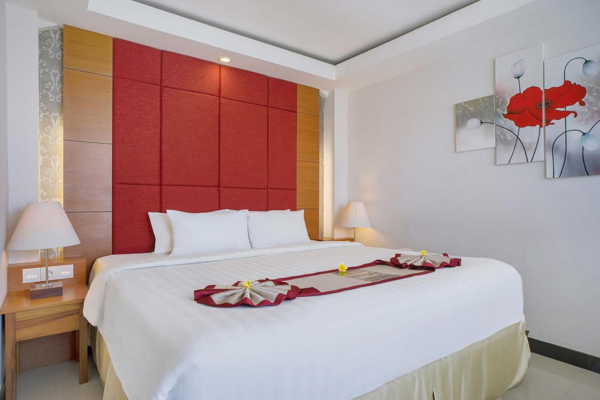 Royal Regantris Kuta Hotel Kuta  Ngoại thất bức ảnh