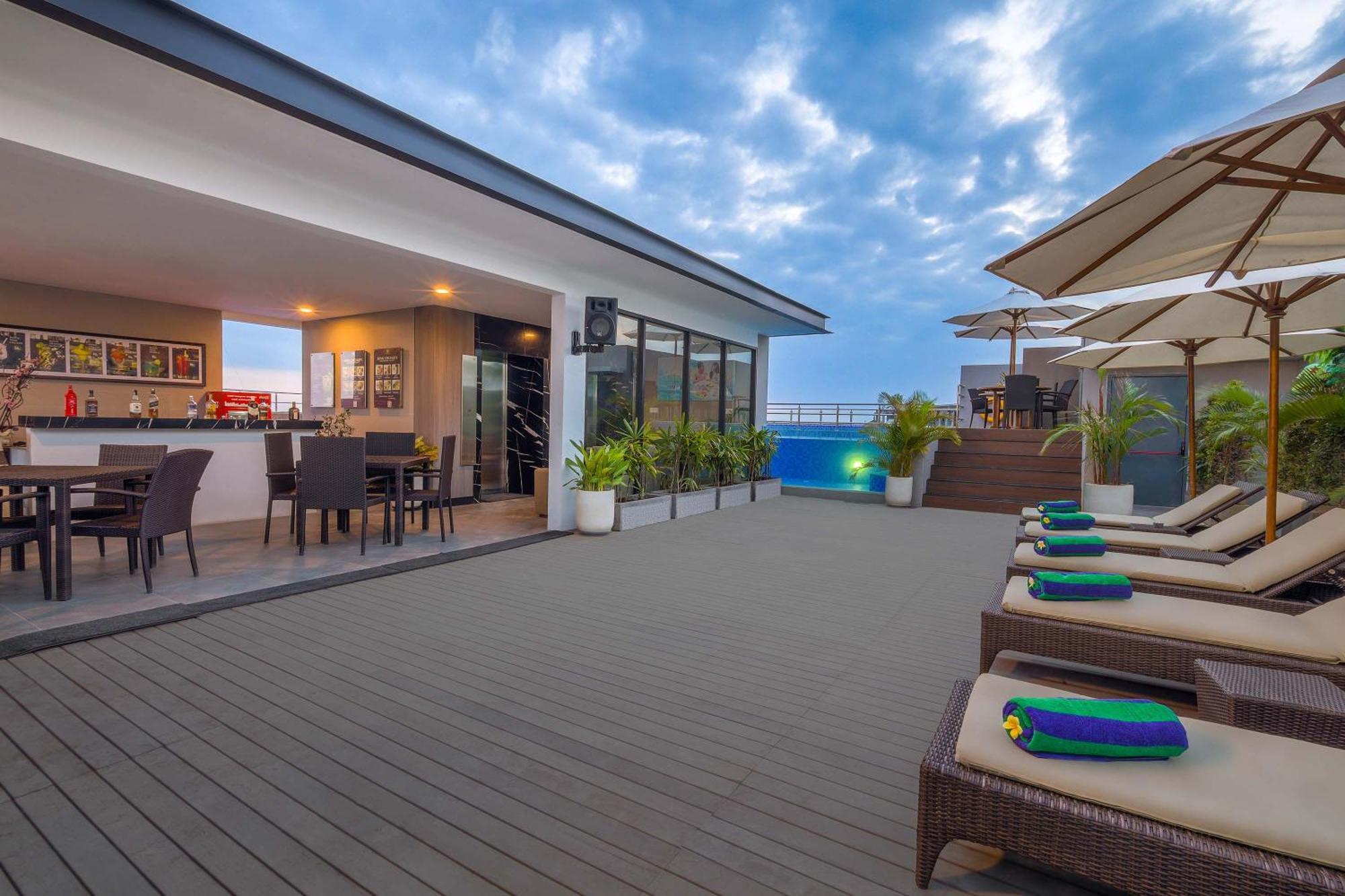 Royal Regantris Kuta Hotel Kuta  Ngoại thất bức ảnh