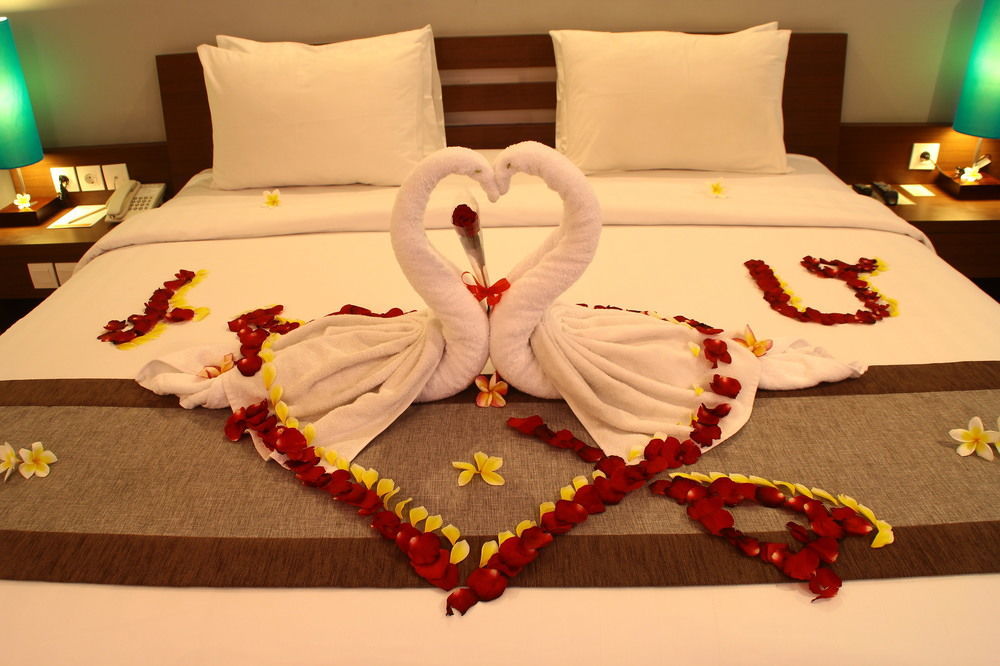 Royal Regantris Kuta Hotel Kuta  Ngoại thất bức ảnh