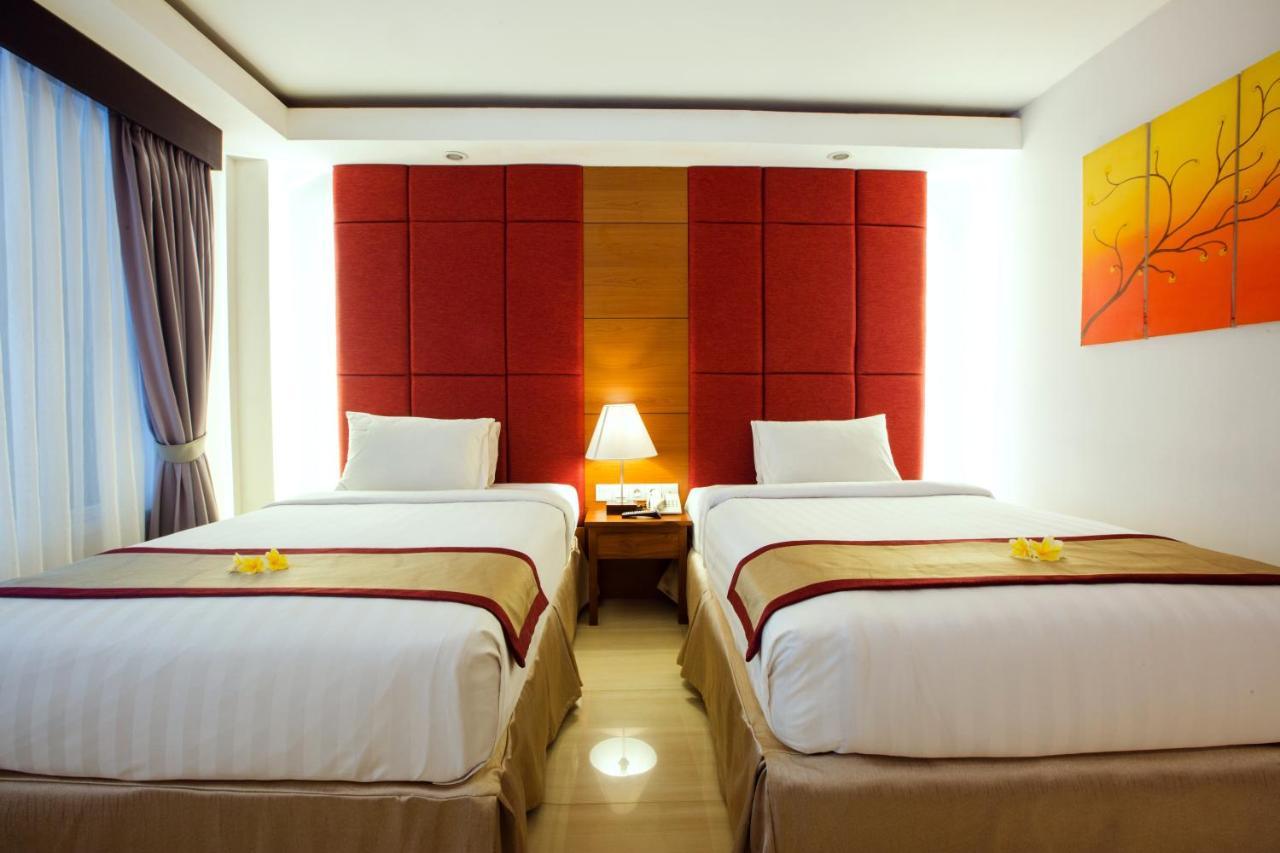 Royal Regantris Kuta Hotel Kuta  Ngoại thất bức ảnh
