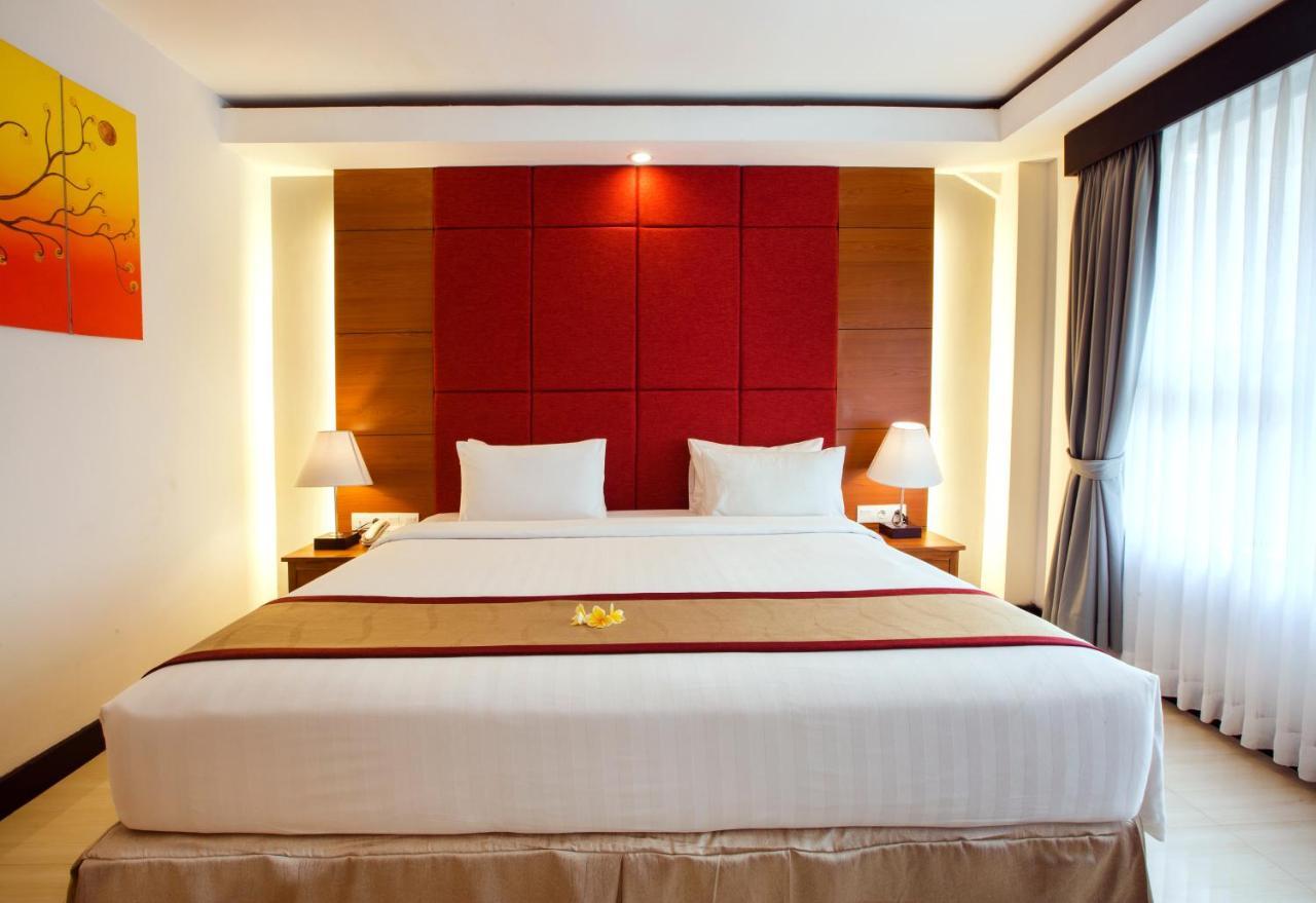 Royal Regantris Kuta Hotel Kuta  Ngoại thất bức ảnh